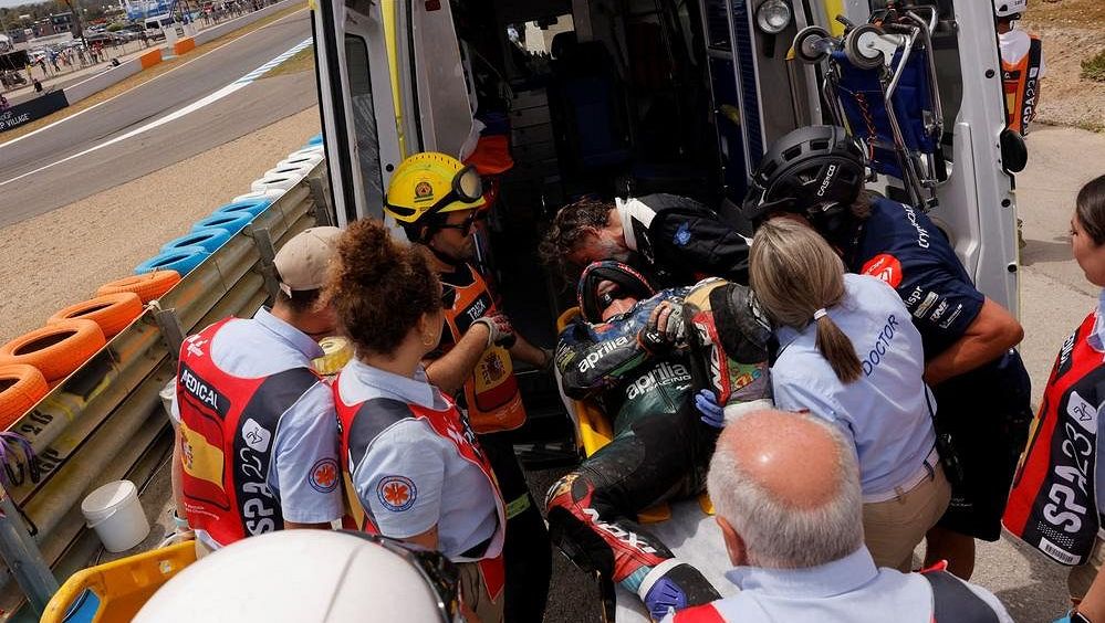 Jezdec MotoGP Oliveira přijde kvůli zranění o Velkou cenu Francie